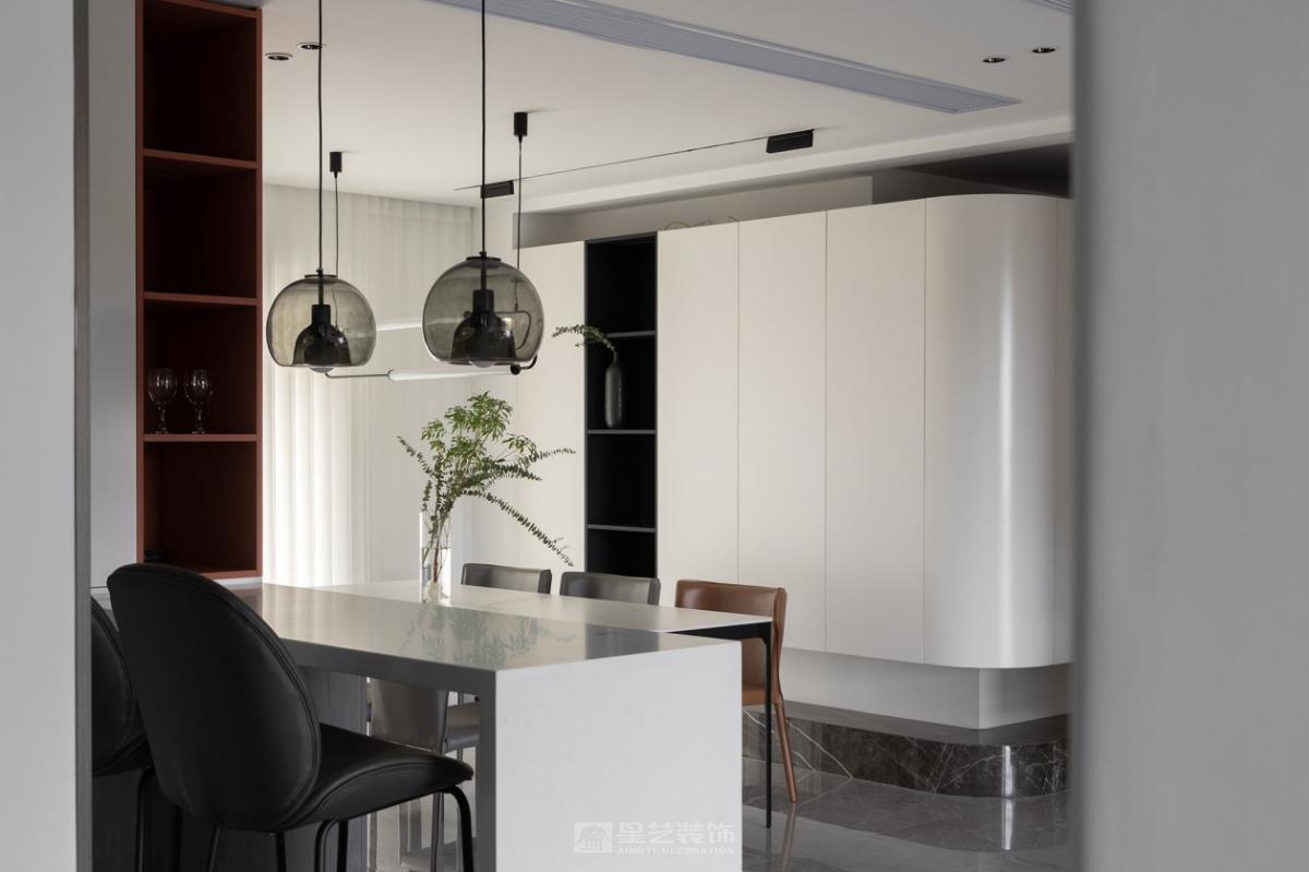 四口之家，小資幸福